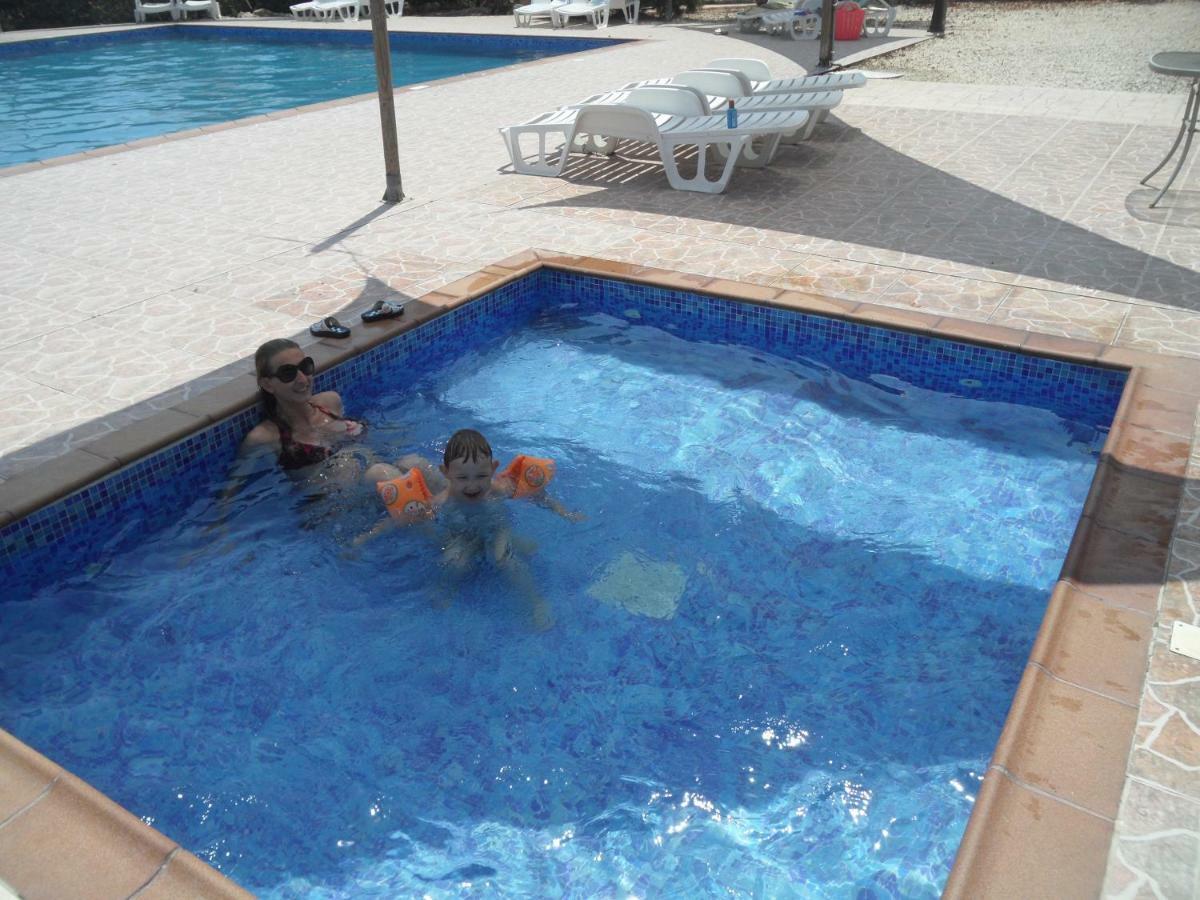 Nissi Beach,Ground Floor Flat Ajía Nápa Kültér fotó